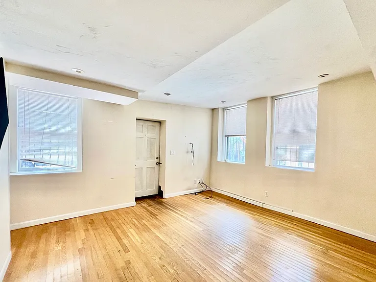 108 Myrtle St #A — Photo 1