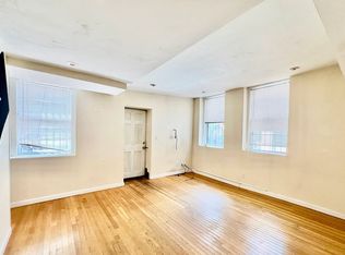 108 Myrtle St #A, Boston, MA 02114
