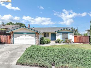 2212 Montevideo Dr, Pittsburg, CA 94565