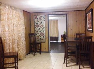 407 Chapel Hill Rd, Spring Lake, NC 28390