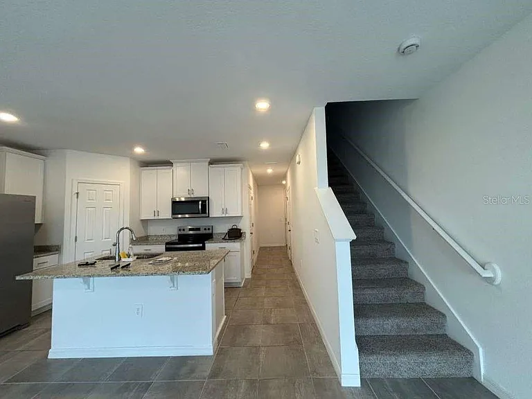 16436 Happy Eagle Dr — Photo 3