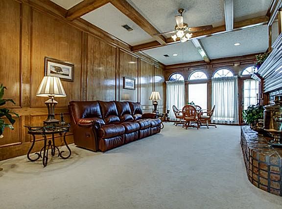 5th image of 4022 Virginia Pine Dr