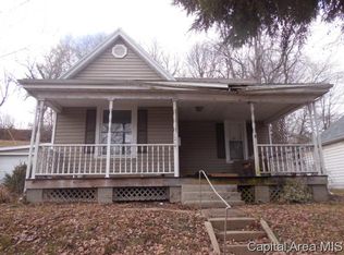 721 Old Salem Rd, Petersburg, IL 62675