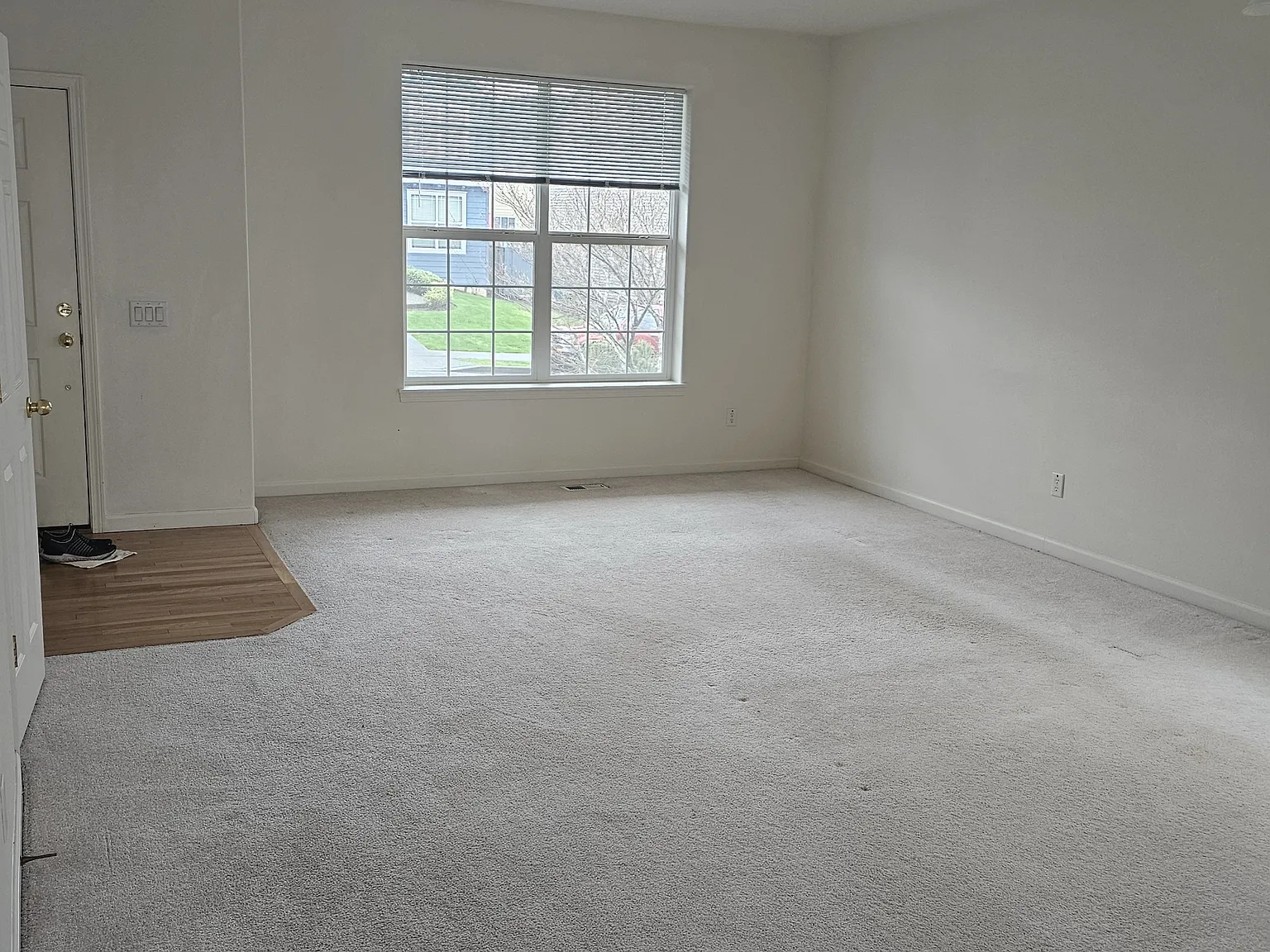 SW 33rd St, Gresham — Photo 2