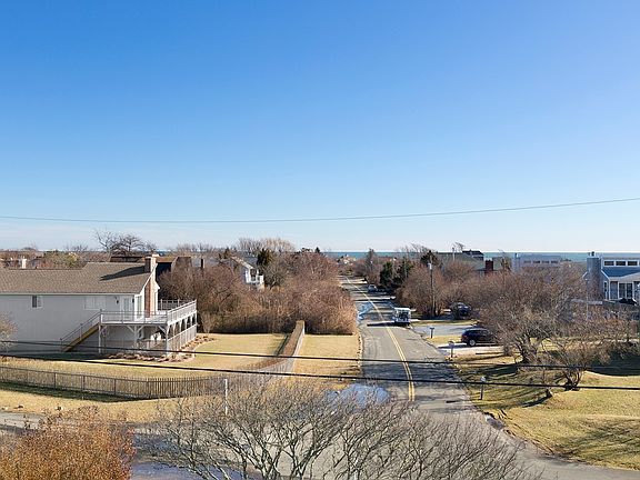 2nd image of 17 Benson Dr