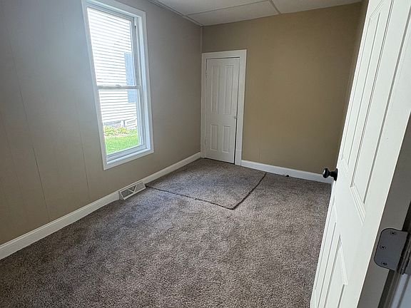 4th image of 761 Glendale Ave