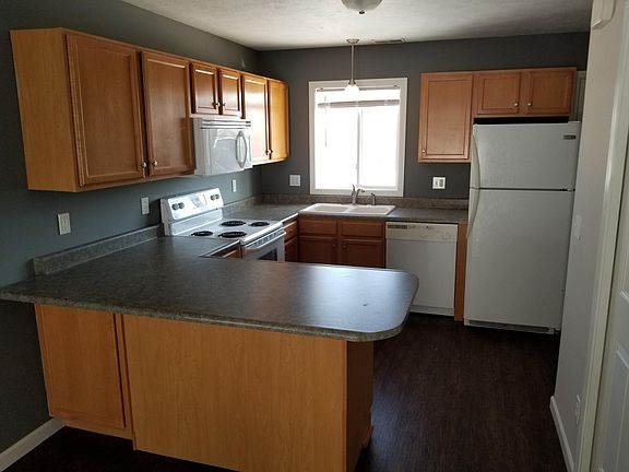 2nd image of 3851 Vale Dr