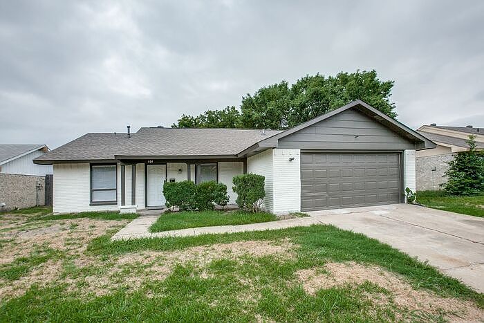 1st image of 474 Meadowhill Dr