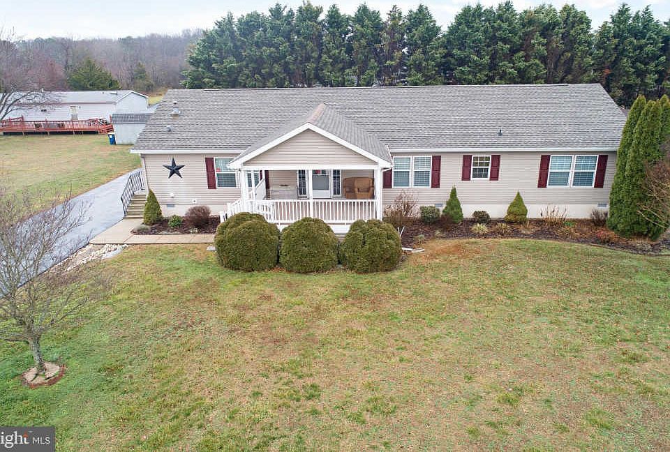 1st image of 27635 Crozet Dr