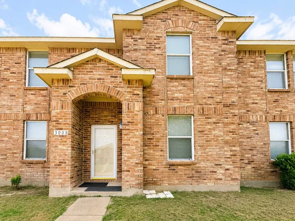 3008 Crimson Clover Dr, Lancaster, TX 75134
