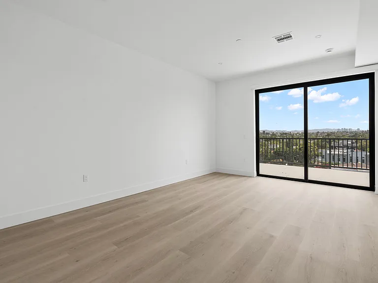 1808 Lincoln Blvd — Photo 93