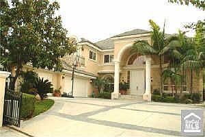 1st image of 669 Leyland Dr