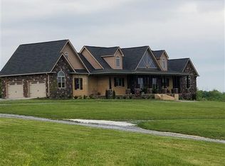 2032 Smalling Rd, Lafayette, TN 37083