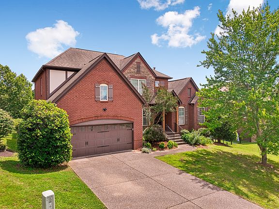 2nd image of 4404 Birdseye Ct
