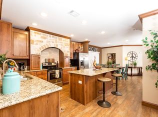 3225 SW Loop 410 #HIGHLANDER, San Antonio, TX 78227