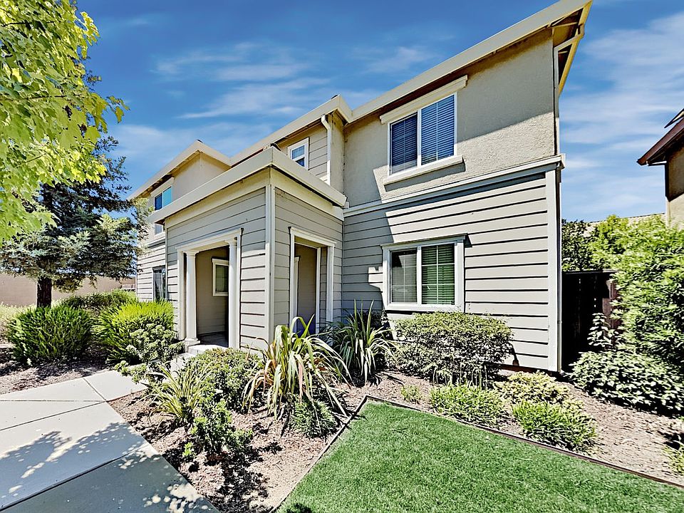 1st image of 755 Breen Ct