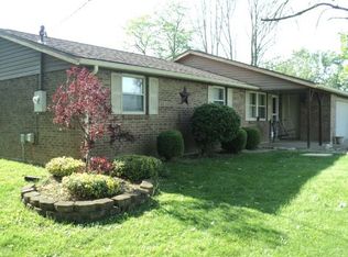 7354 McMecham Rd, Greenville, OH 45331