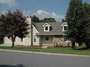 1215 Samuel Dr, Norcross, GA 30093