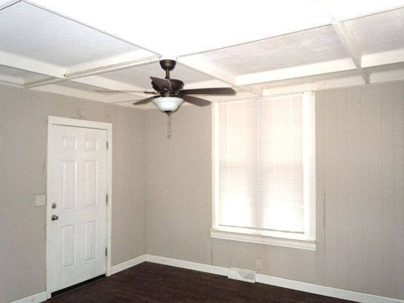 3rd image of 312 S Fillmore St #B