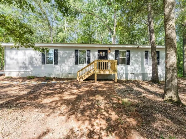 421 N Broad St, Bowman, GA 30624