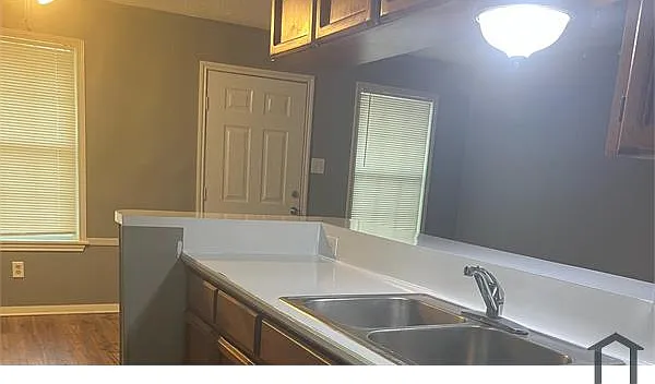 3622 Crestbrook Ct #2 — Photo 6