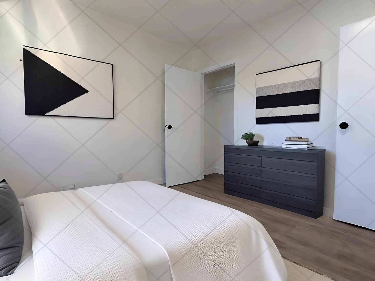 2 bed, 600 sqft, $2,000 — Photo 2