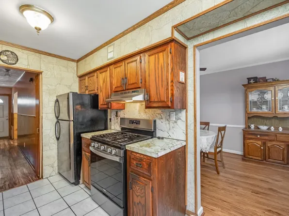 67-72 78th Street image 8 of 28