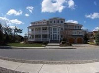 4301 Bayberry Rd, Avalon, NJ 08202