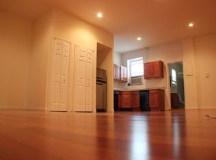 1314 Walnut St APT 2F, Philadelphia, PA 19107