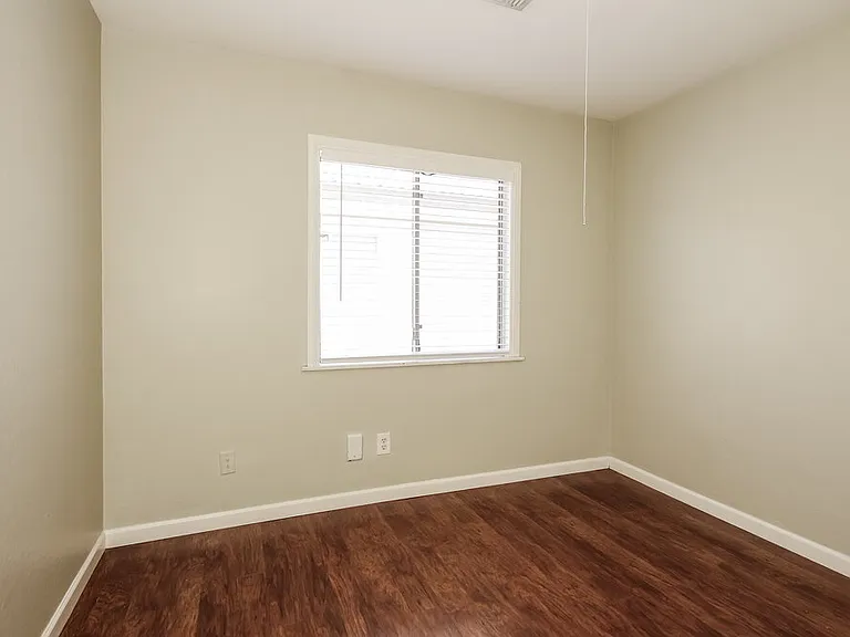 12417 W Larkspur Rd — Photo 11