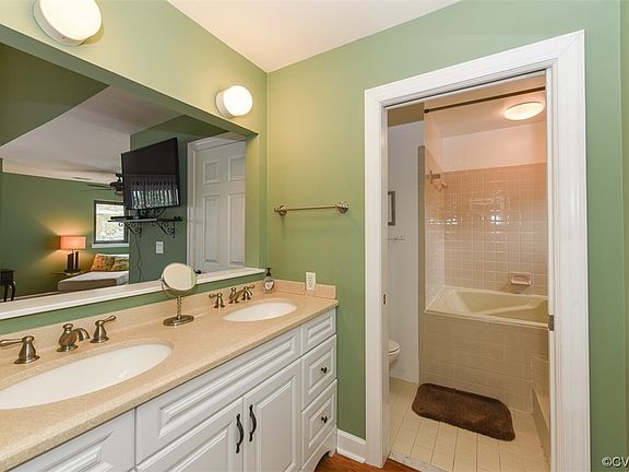 5th image of 222 58th St