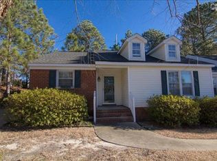 4 N Lake Pointe Dr, Columbia, SC 29229