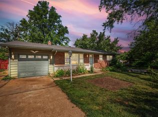 2349 Bruno Ave, Saint Louis, MO 63114