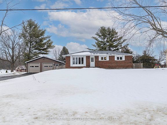 3rd image of 3837 Holmes Rd