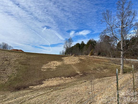 5th image of 2776 Bend Of Ivy Rd