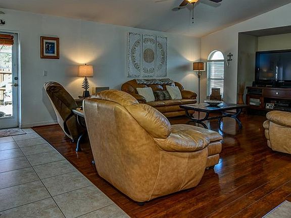 5th image of 1019 Greywood Ave