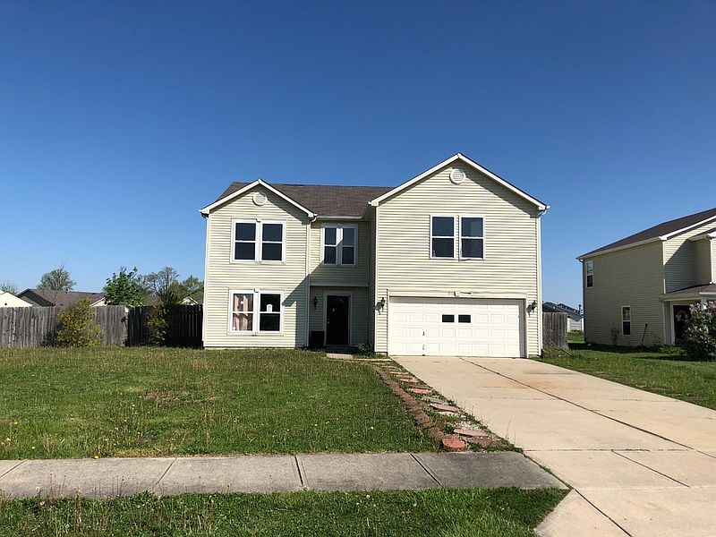 1st image of 802 Runnymede Dr