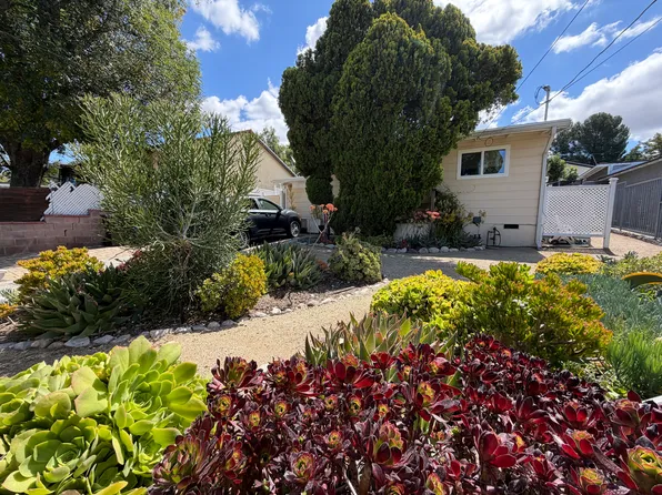 10324 Fernglen Ave, Tujunga, CA 91042