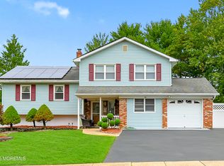 14 N Longview Rd, Howell, NJ 07731