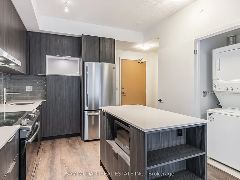 2520 Eglinton Ave W #1714 — Photo 4