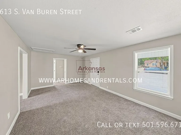 2613 S Van Buren St — Photo 2