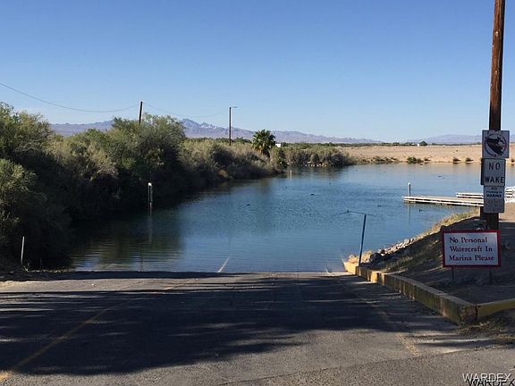 3rd image of 8175 S Smoketree Ln