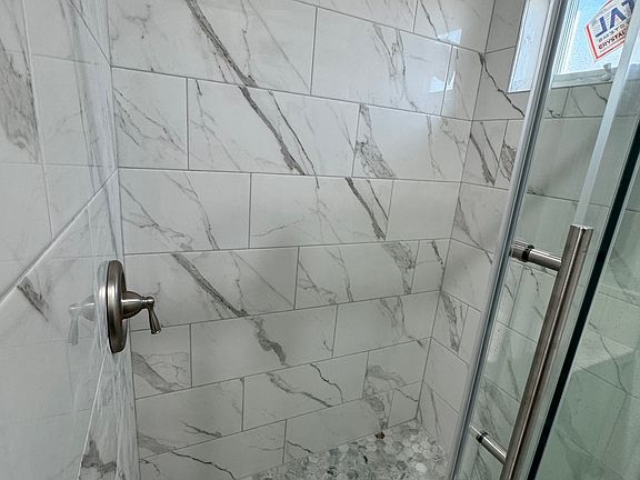 4th image of 1918 Cyril Ave #1920