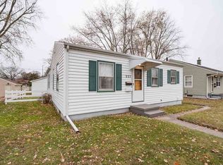 227 Hope Ave, Waterloo, IA 50703