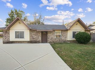 11614 Sandrock Dr, Houston, TX 77048