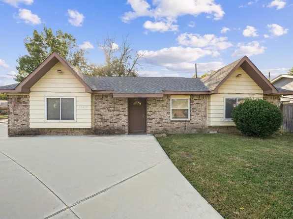 11614 Sandrock Dr, Houston, TX 77048