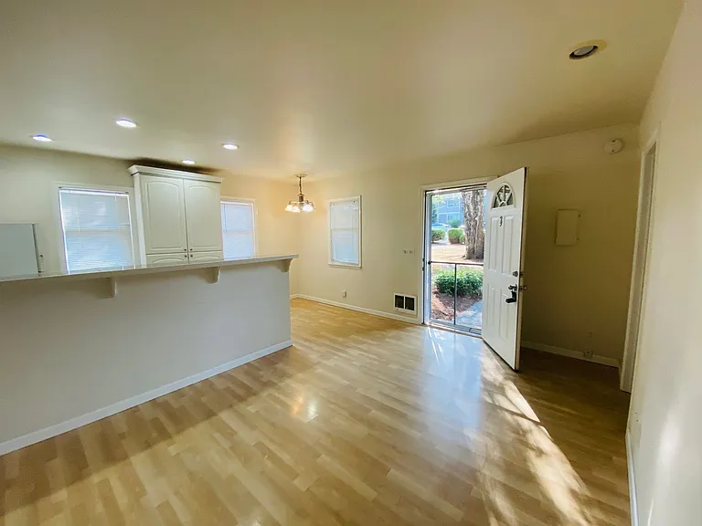 4617 Fowler Ave #3 — Photo 3