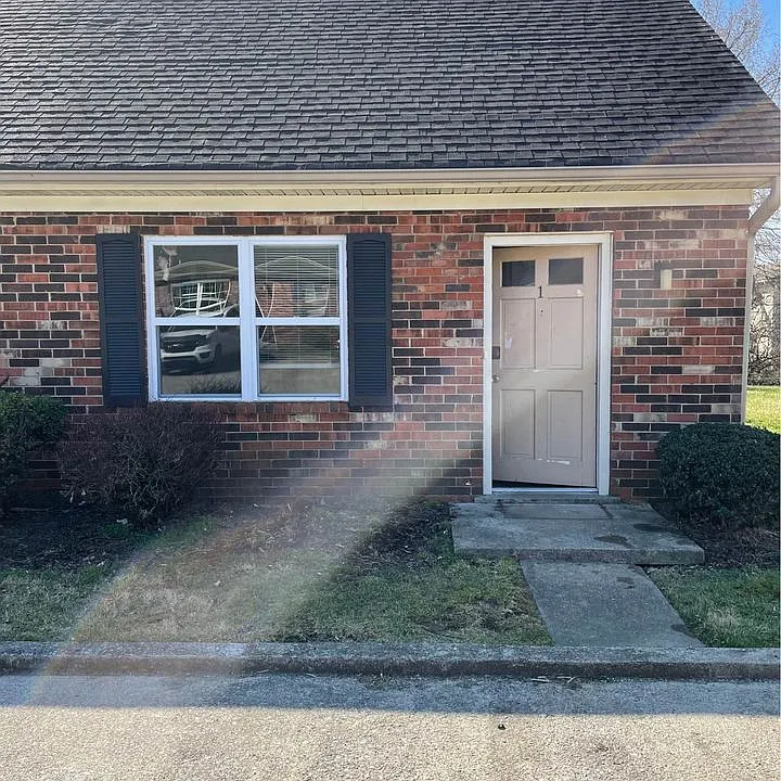 230.5 S Porter Dr #1
