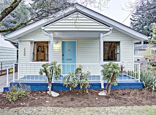 2220 SE 76th Ave, Portland, OR 97215