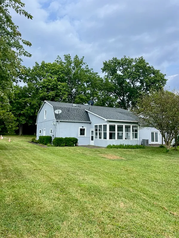Building Photo - 9459 N State Road 267